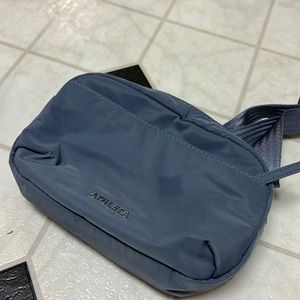Athleta belt bag gray slight stain